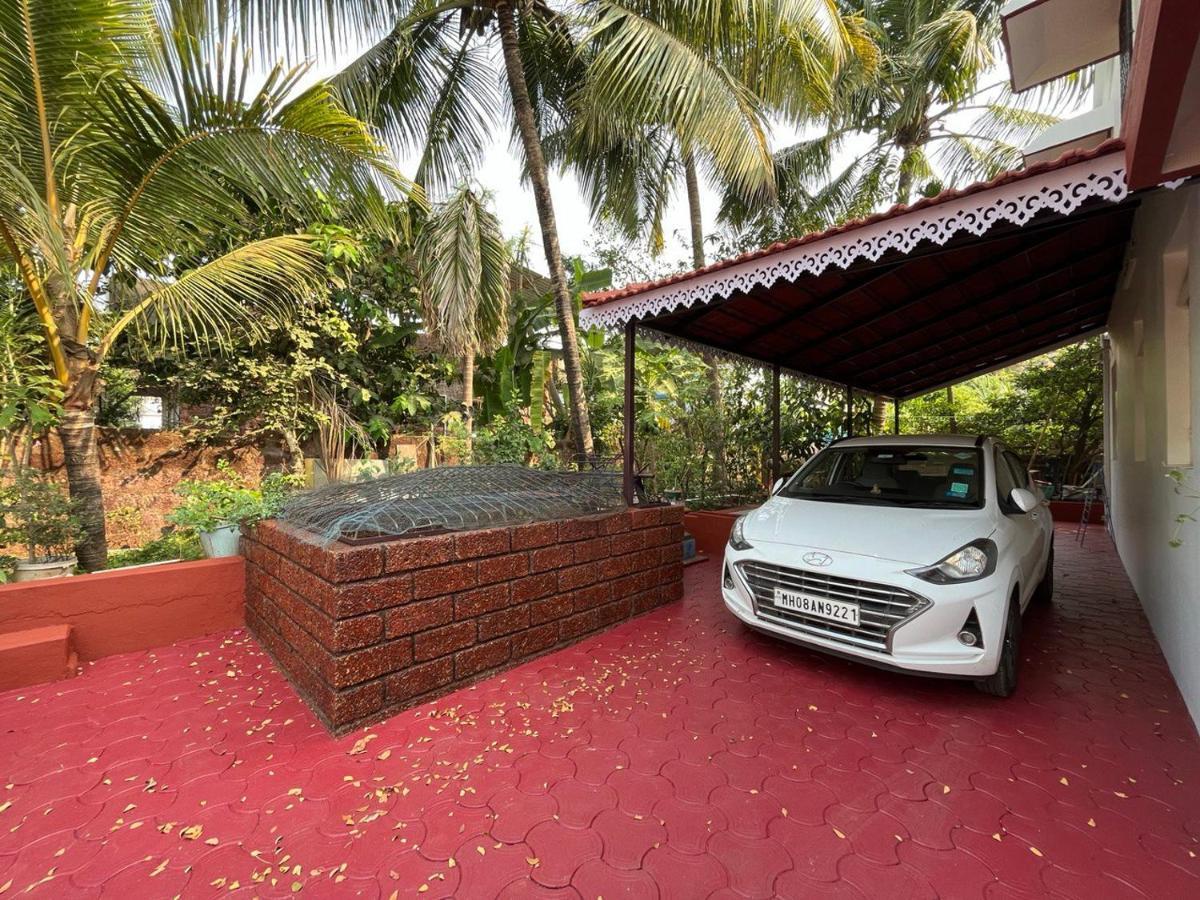 Gayatri Homestay Ratnāgiri Eksteriør billede