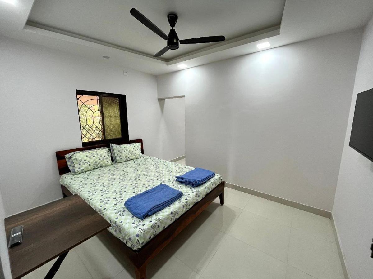 Gayatri Homestay Ratnāgiri Eksteriør billede