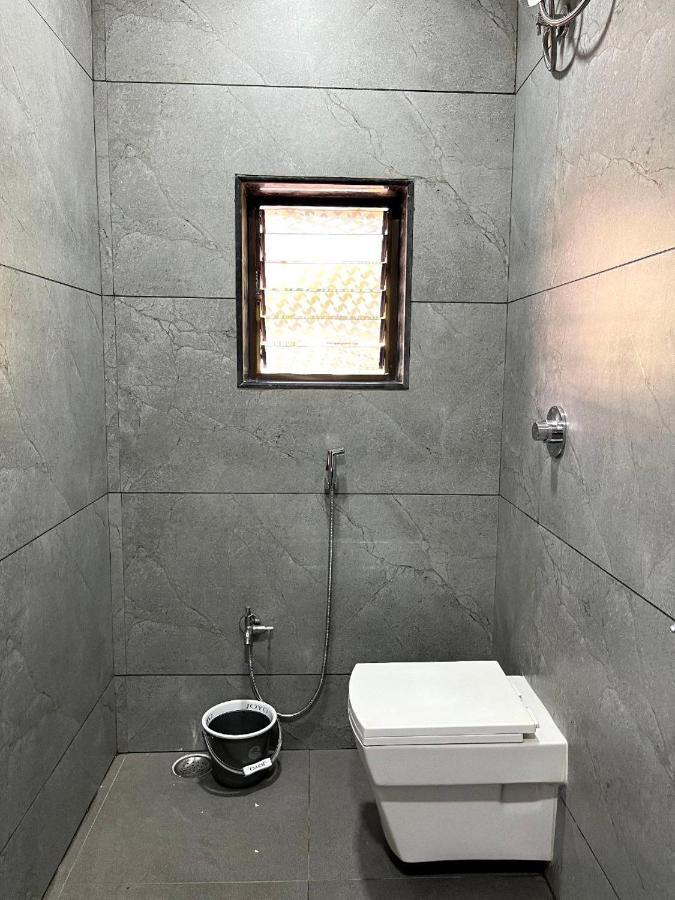 Gayatri Homestay Ratnāgiri Eksteriør billede