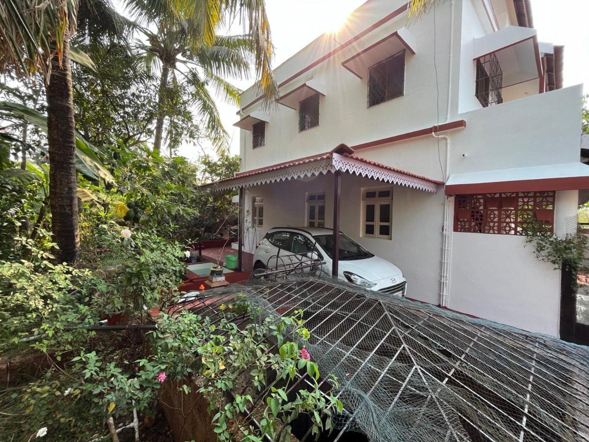 Gayatri Homestay Ratnāgiri Eksteriør billede
