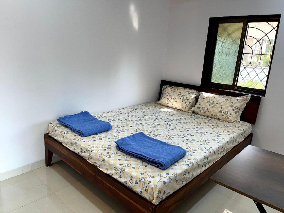 Gayatri Homestay Ratnāgiri Eksteriør billede